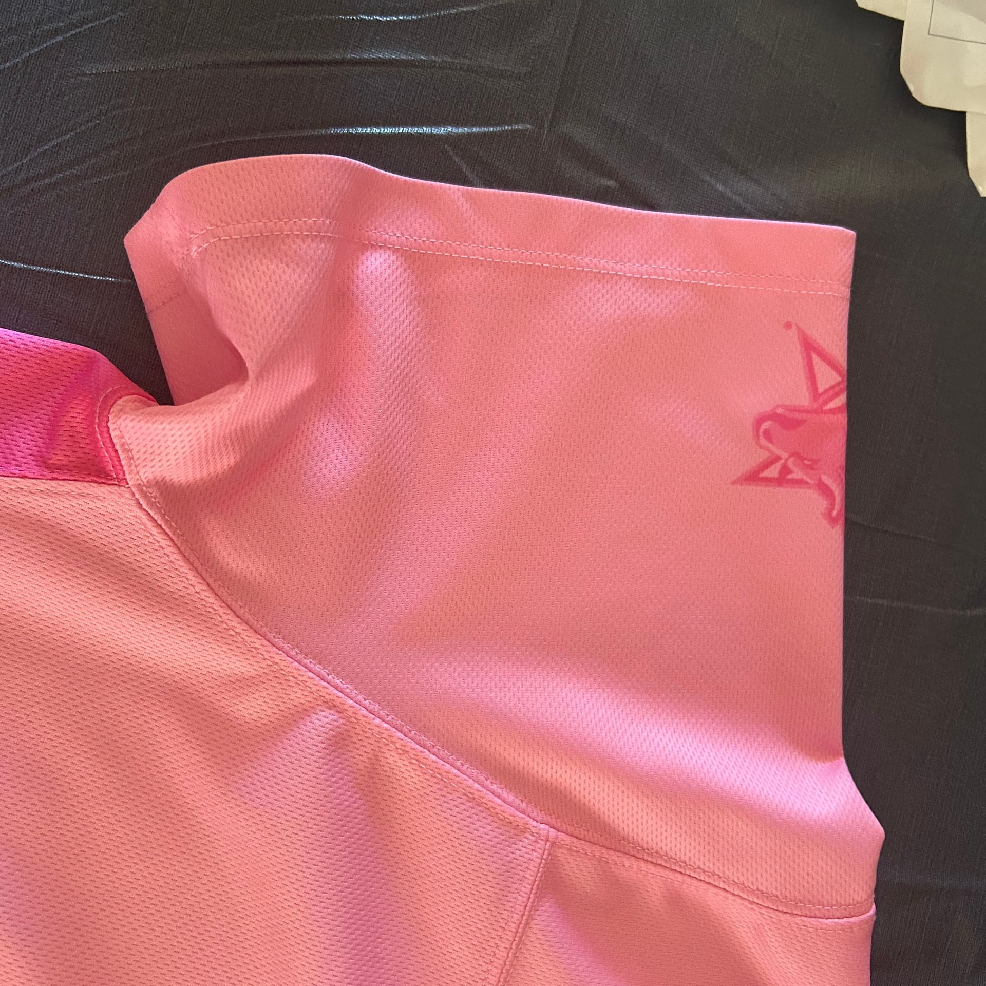 Vicci PBR Professional Bull Riders Jersey Pink 3XL V-Neck Sportswear 10