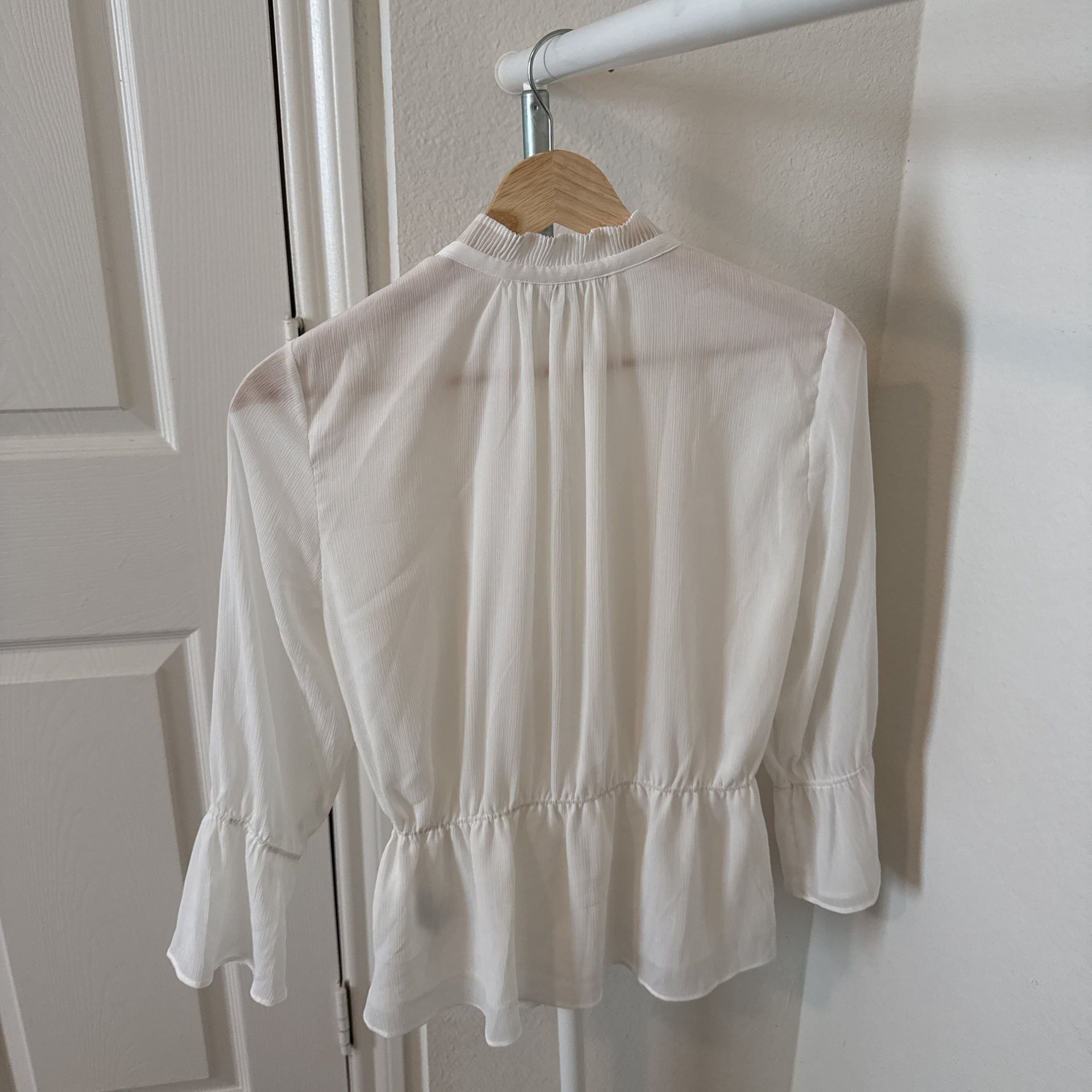 H&M White Chic Blouse 2