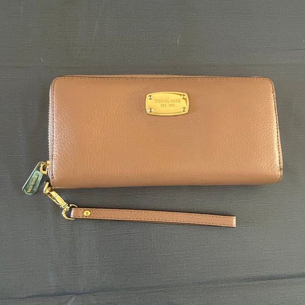 Michael Kors leather wallet - mauve