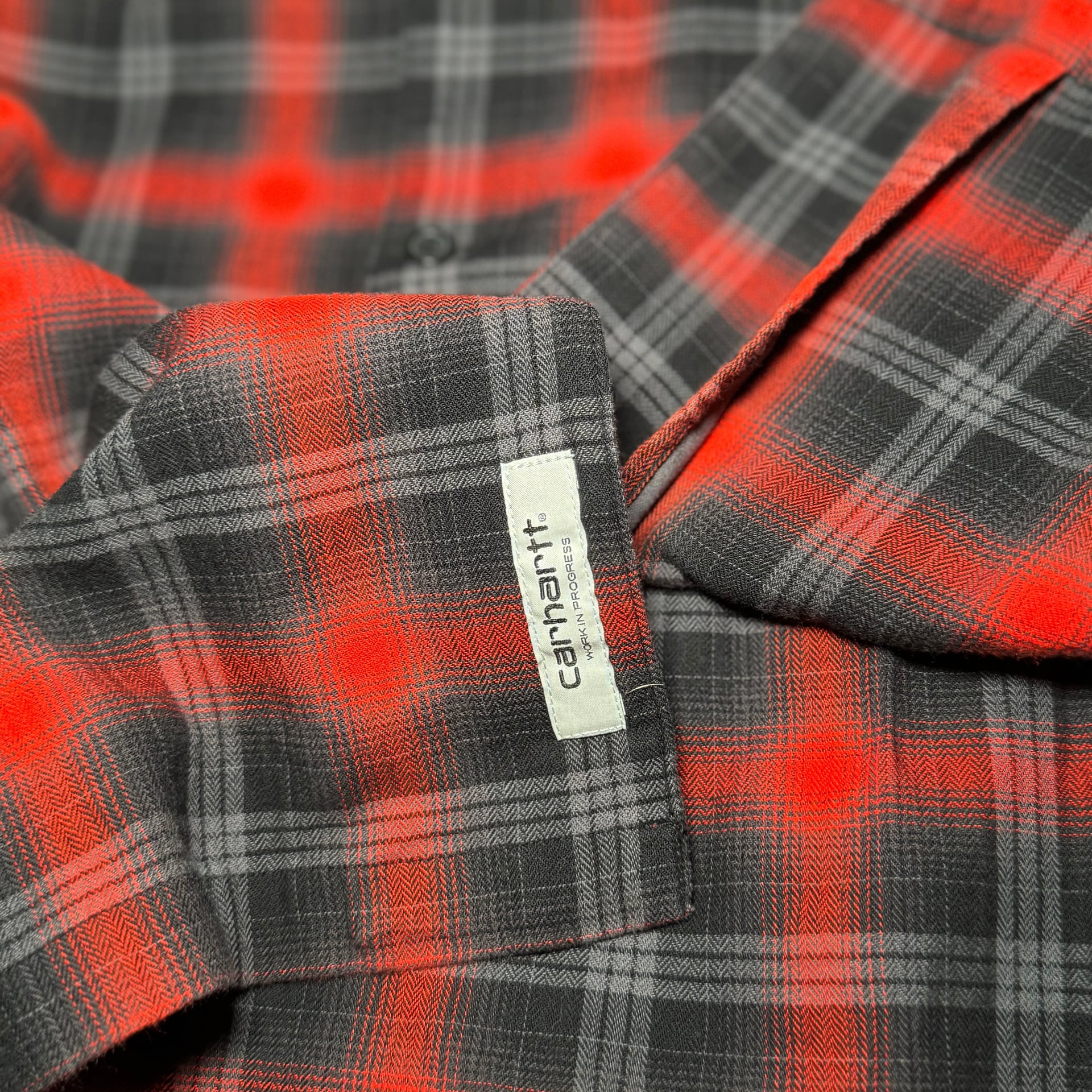 Carhartt WIP Plaid Collared Button Down Shirt Red Black Size L 6