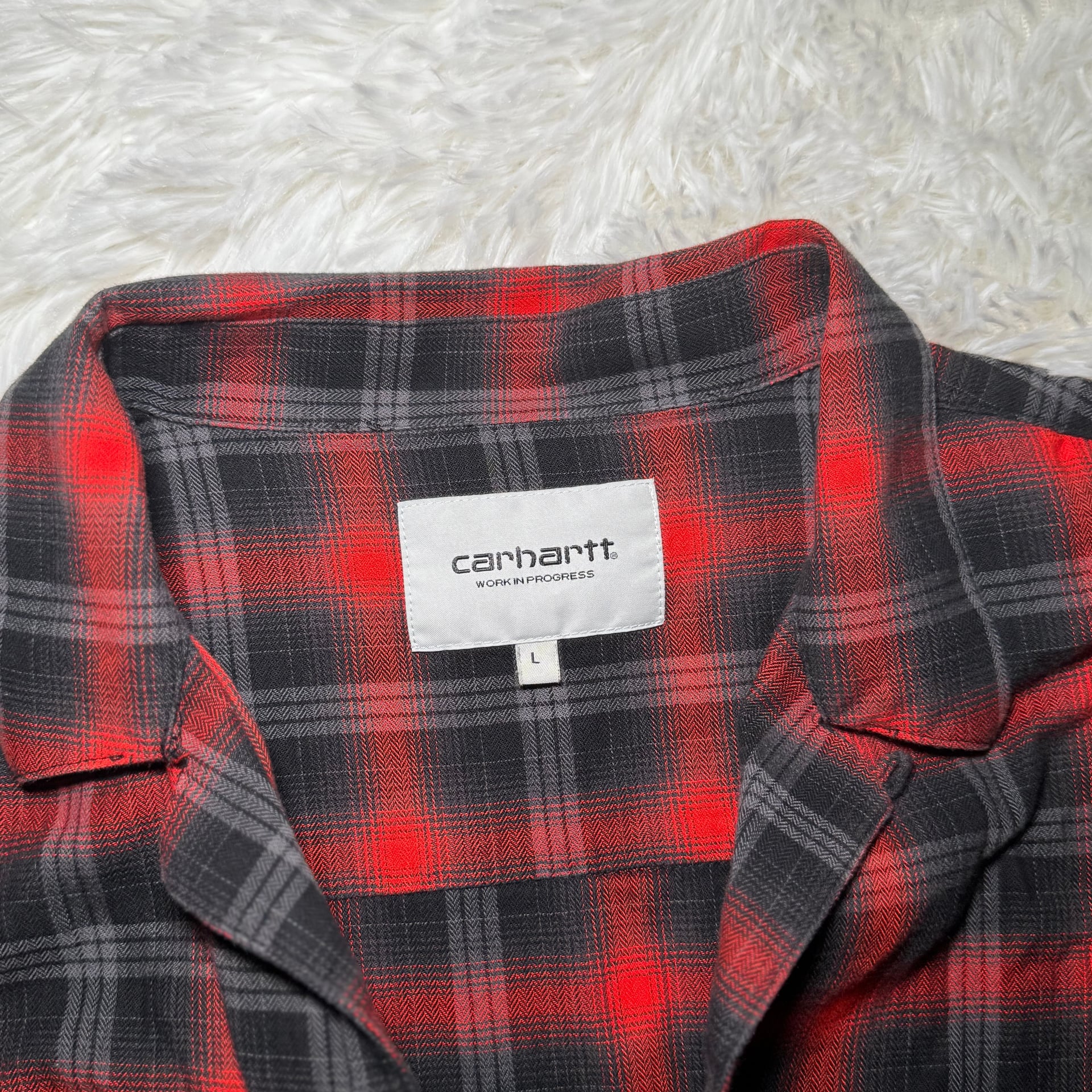 Carhartt WIP Plaid Collared Button Down Shirt Red Black Size L 3