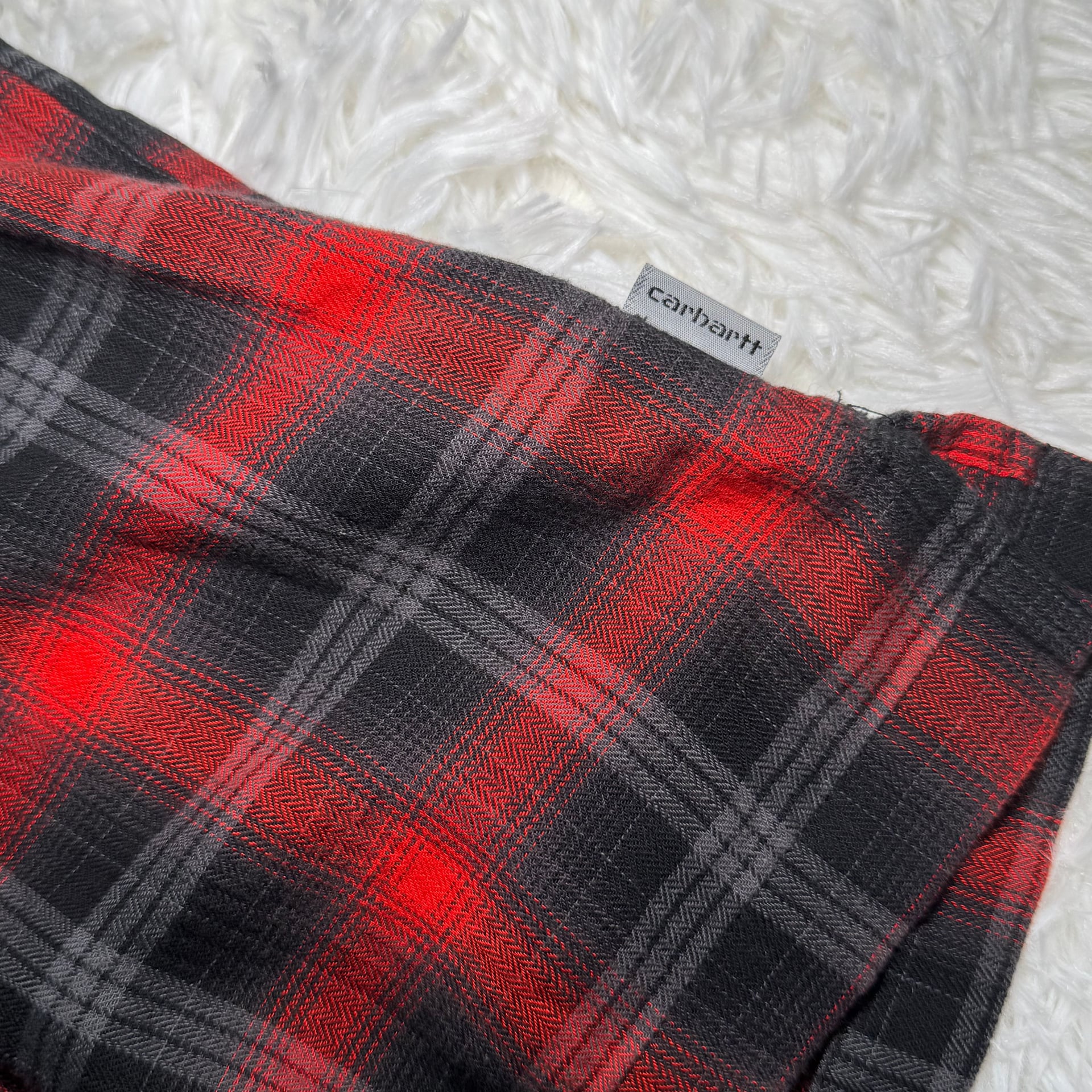 Carhartt WIP Plaid Collared Button Down Shirt Red Black Size L 4