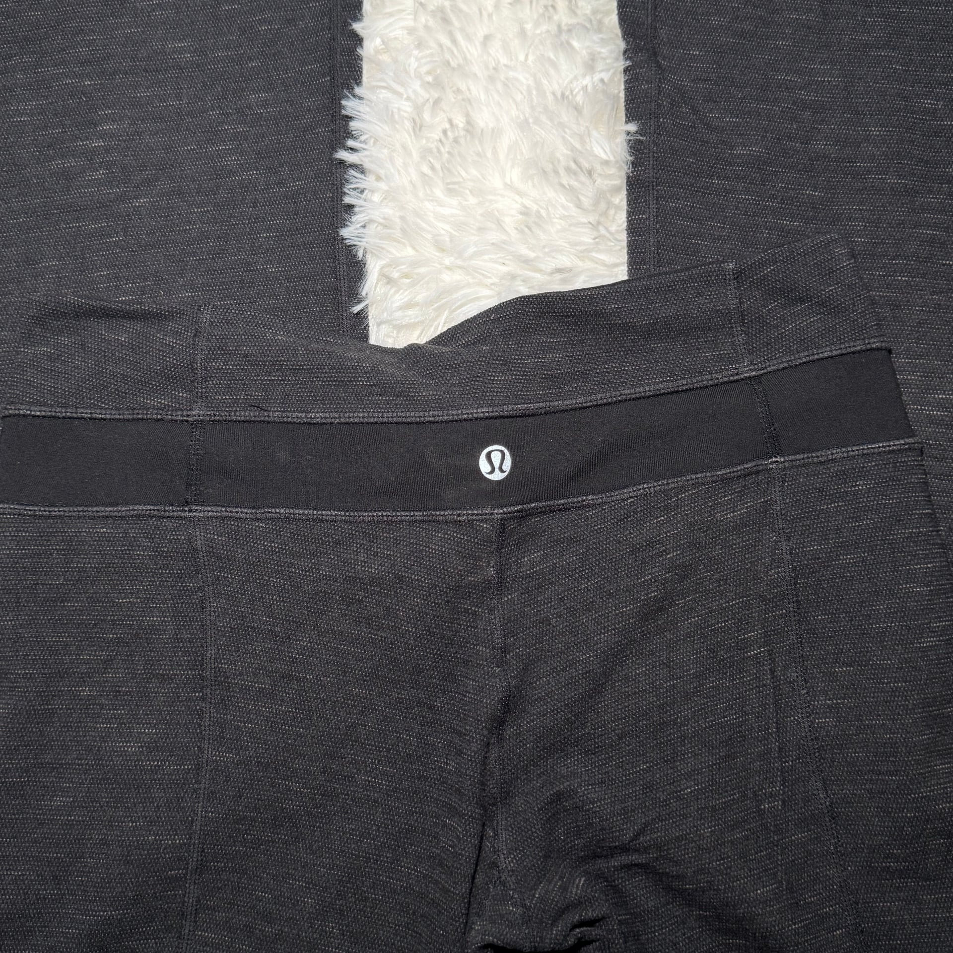 Lululemon Heathered Gray Wide Leg Legging Size 4 3