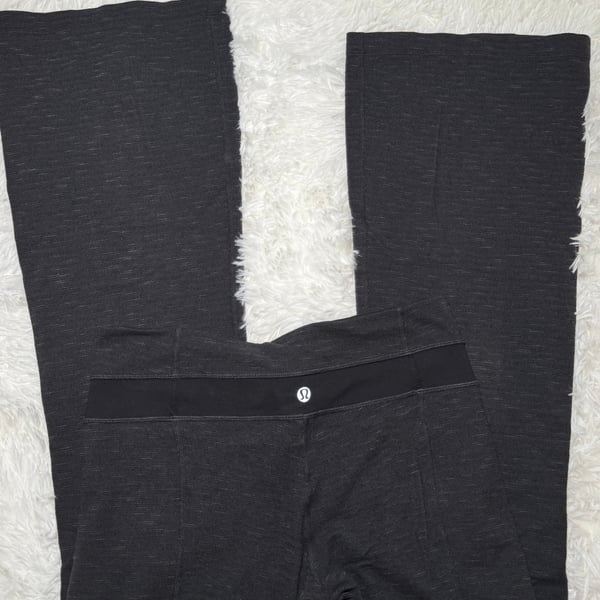 Lululemon Heathered Gray Wide Leg Legging Size 4