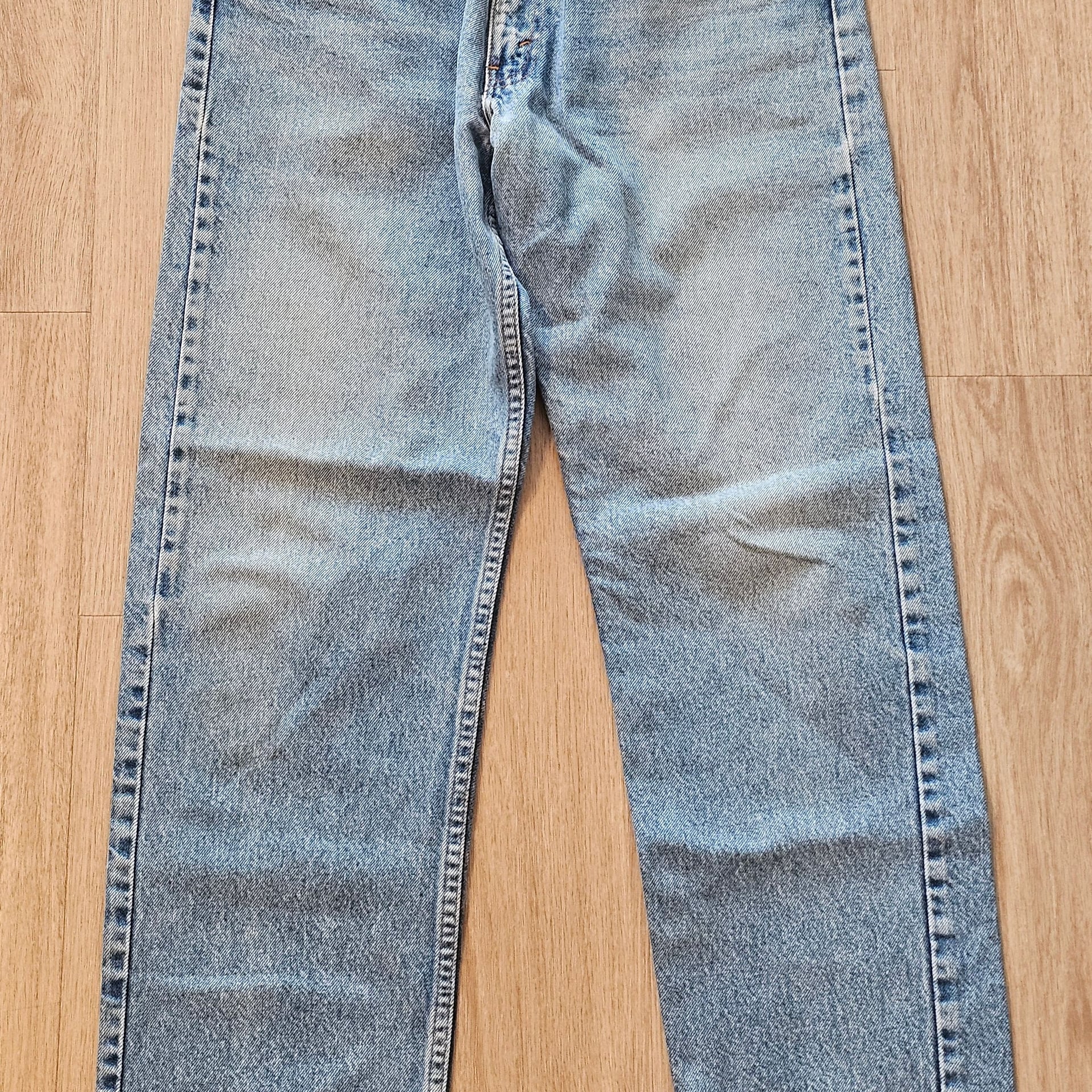 Vintage Levi's Jeans 505 33x29 Excellent condition... 3