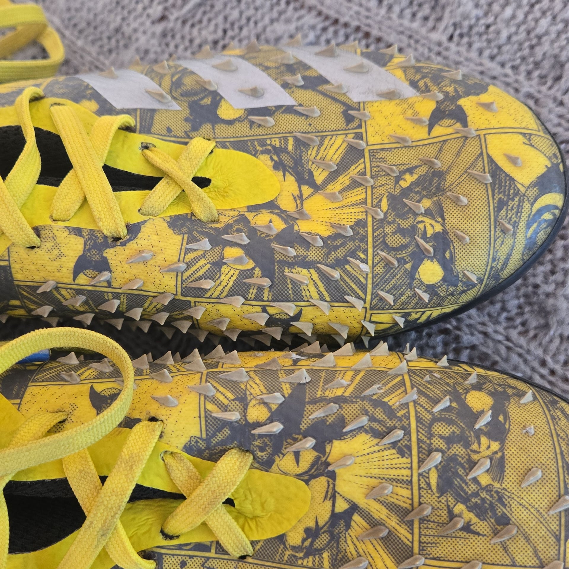 ADIDAS -  MARVEL X-Men/ Wolverine - Men's Predator Freak Soccer Cleats - Size 7 12