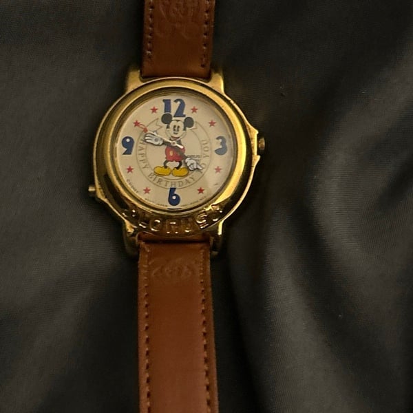 Men’s Mickey Mouse Watch