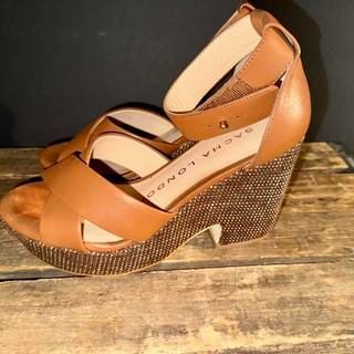 SACHA London Tan Leather Platform Wedge Sandals - Size 8 4