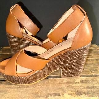 SACHA London Tan Leather Platform Wedge Sandals - Size 8 7