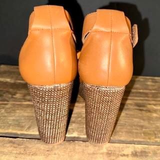SACHA London Tan Leather Platform Wedge Sandals - Size 8 5