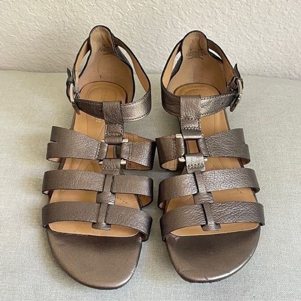 Naturalizer N5 Comfort Sandals SZ 6