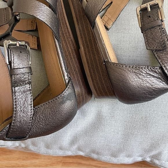 Naturalizer N5 Comfort Sandals SZ 6 11