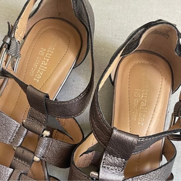 Naturalizer N5 Comfort Sandals SZ 6 8