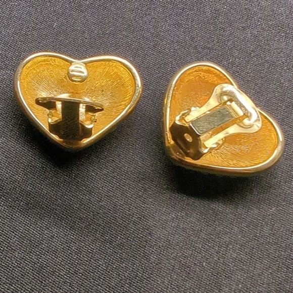 Carolee Vintage Pave Crystal Heart Clip-on Earrings 3
