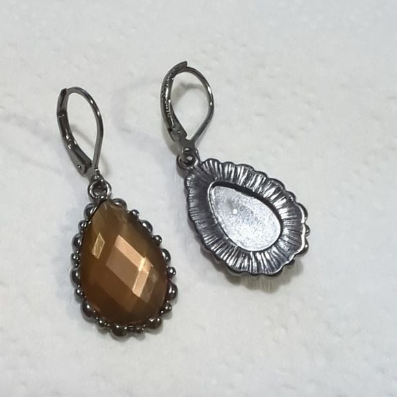 Joan Rivers faux stone earrings 7