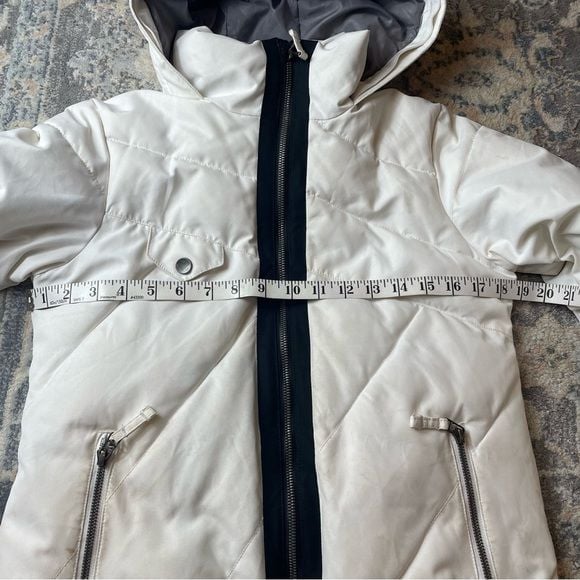 Obermeyer M White Puffer Jacket 4