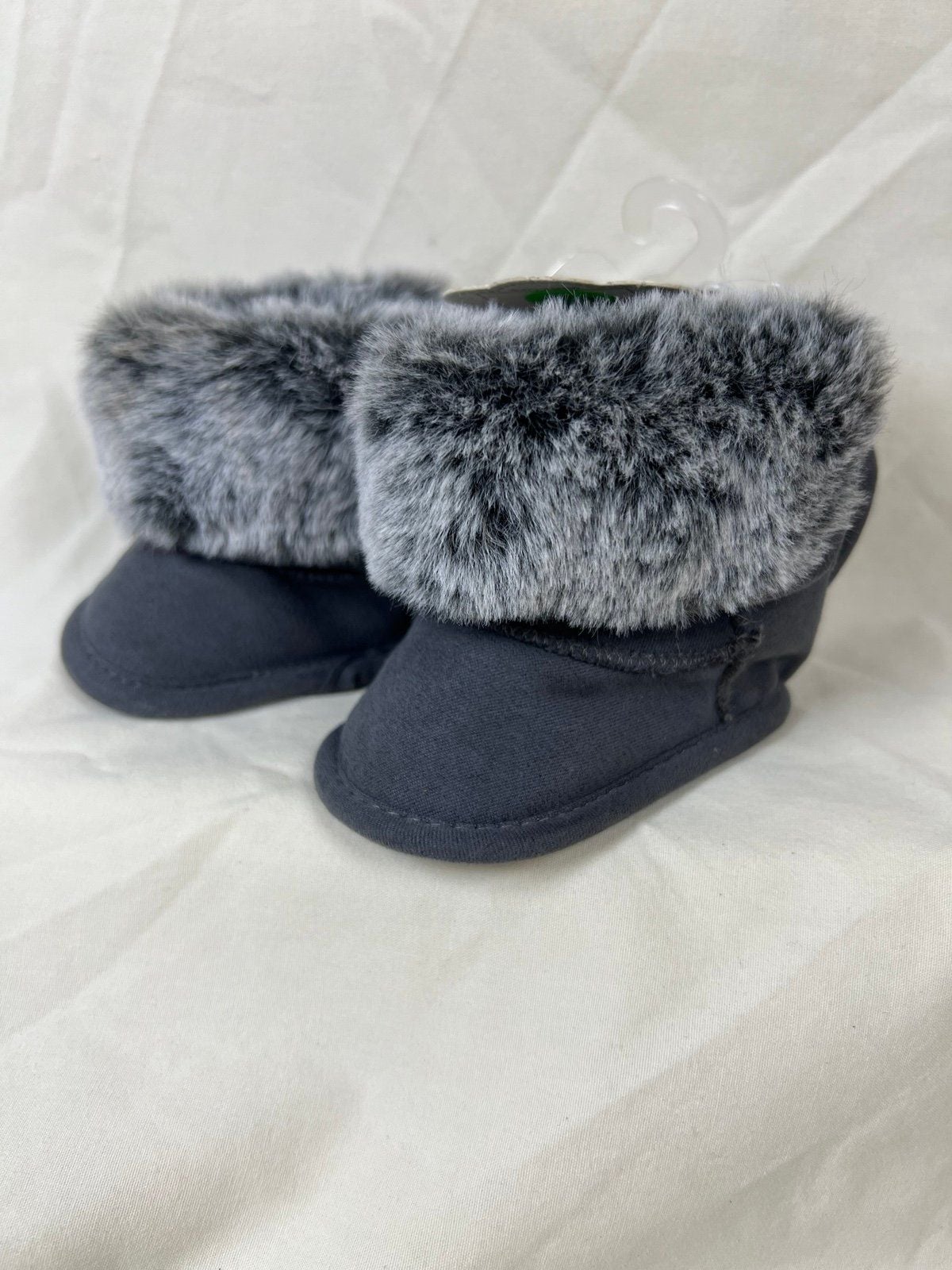 Size 1 First Steps 0-3 months boots with faux fur 2