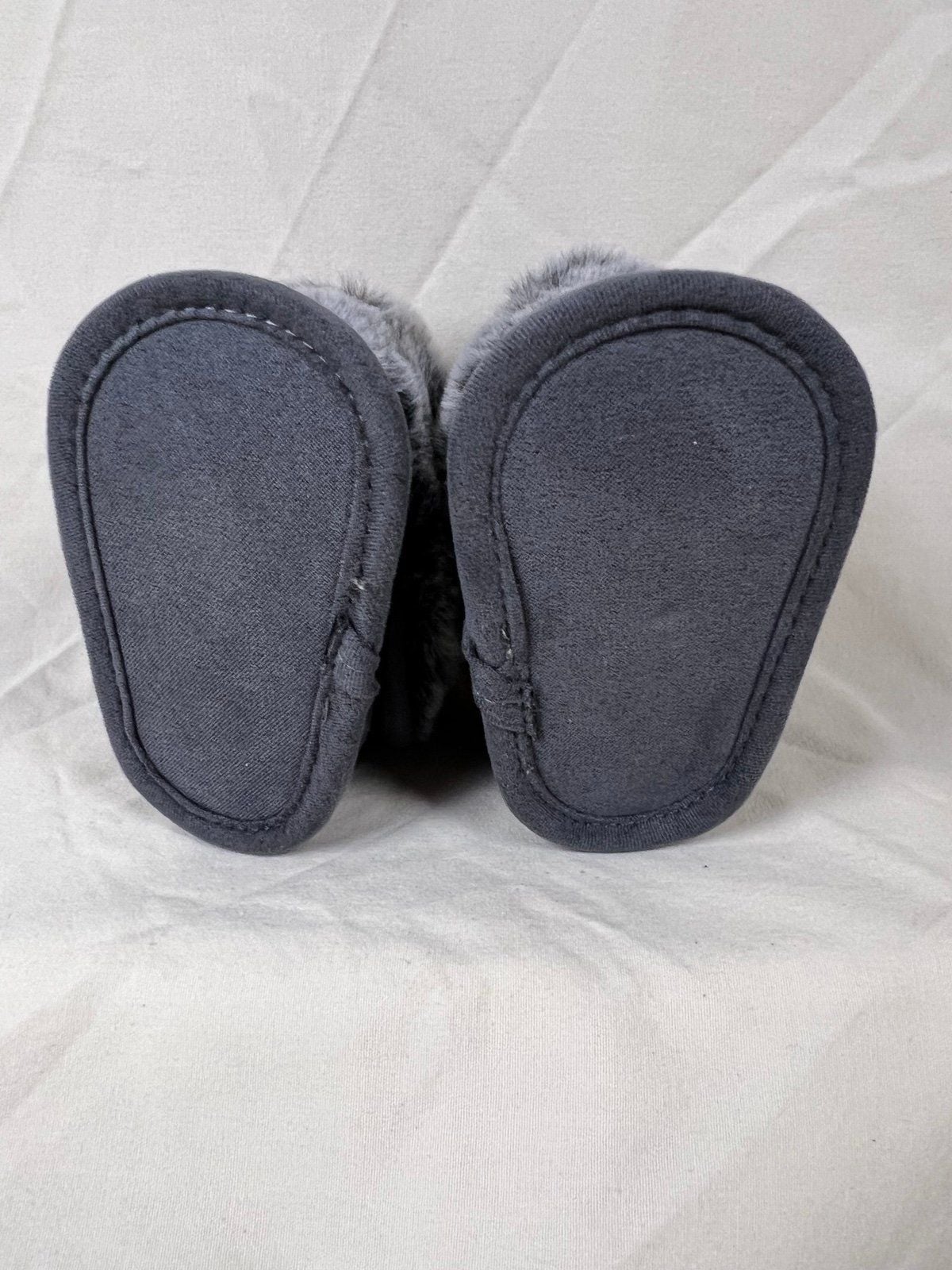 Size 1 First Steps 0-3 months boots with faux fur 5
