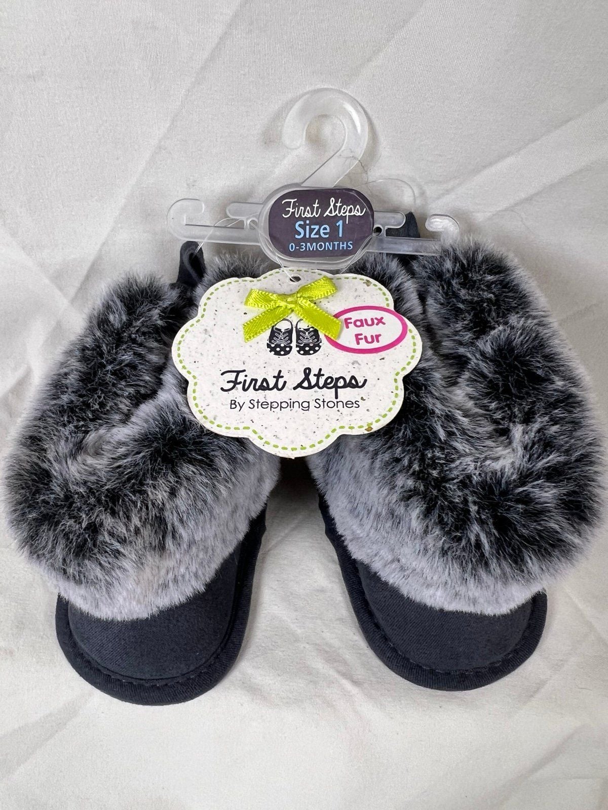 Size 1 First Steps 0-3 months boots with faux fur 3