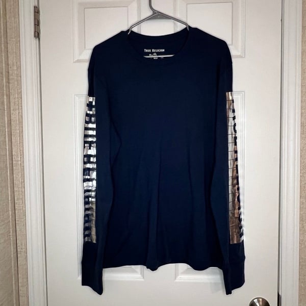 Medium True Religion Long Sleeved T-shirt