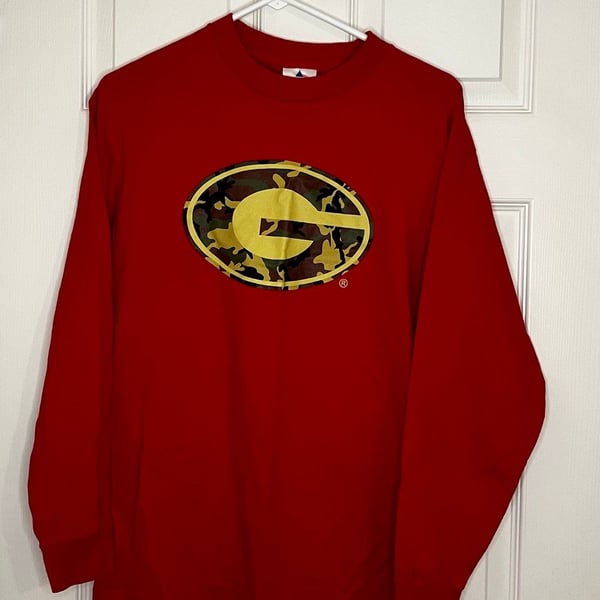 M Long Sleeve red T-shirt with camouflage G