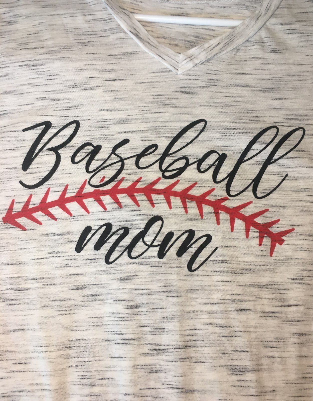 M Baseball Mom T-shirt. 4