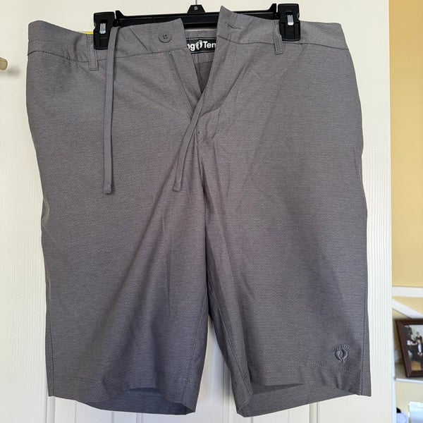 Hang Ten Mens Hybrid Shorts medium Gray Flat Front Size 32 NWT