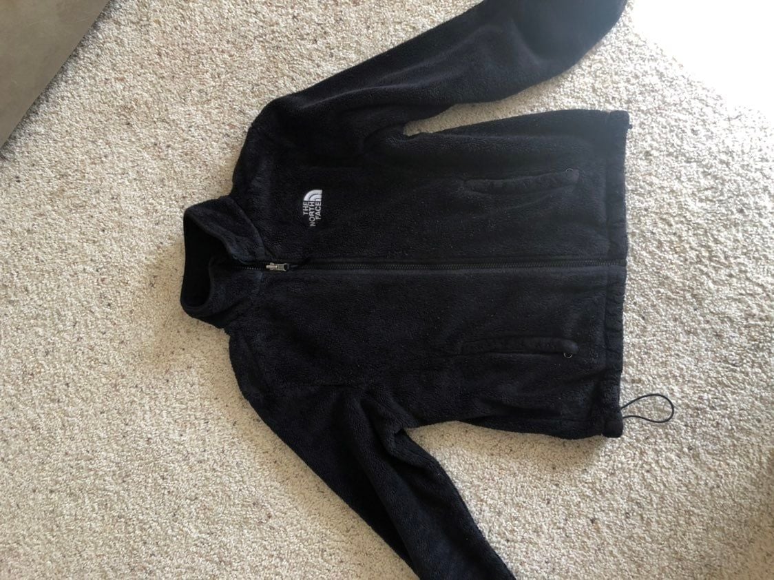North face fuzzy fleece 2