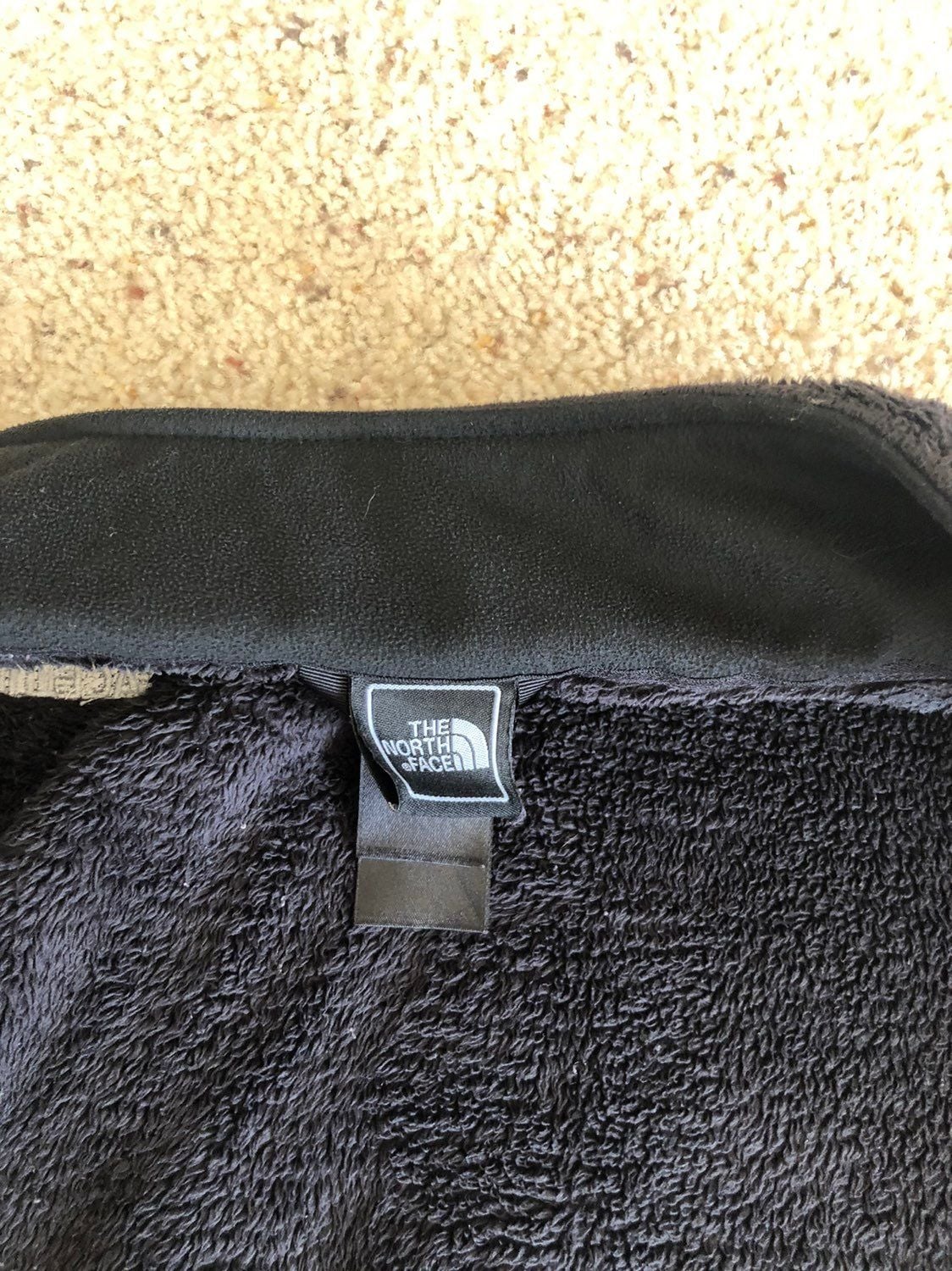 North face fuzzy fleece 4