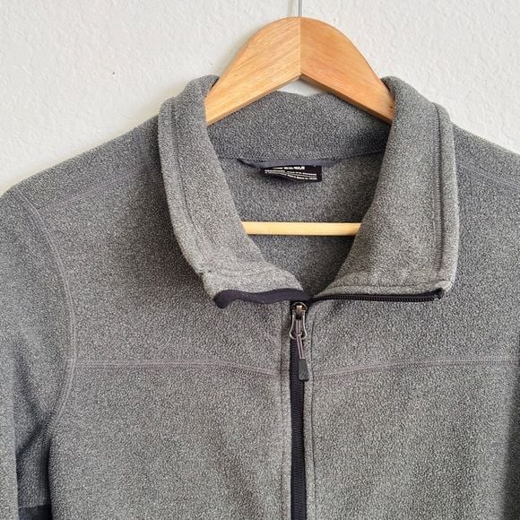 REI Co-op Heather Gray Fleece Jacket keep warm 4