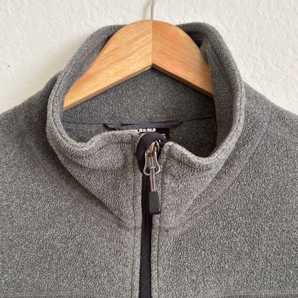 REI Co-op Heather Gray Fleece Jacket keep warm 6