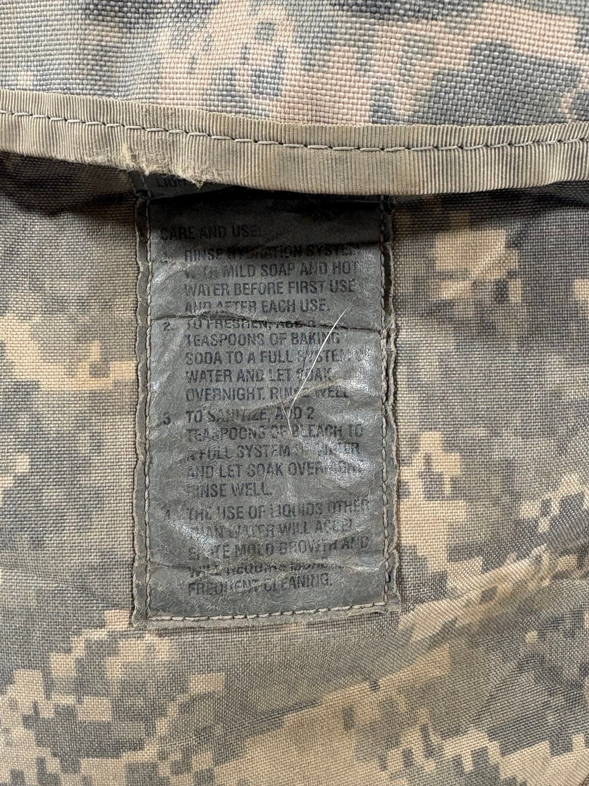 US Army Military Hydration Carrier ACU Digital Camo MOLLE Water Pack Backpack – 3