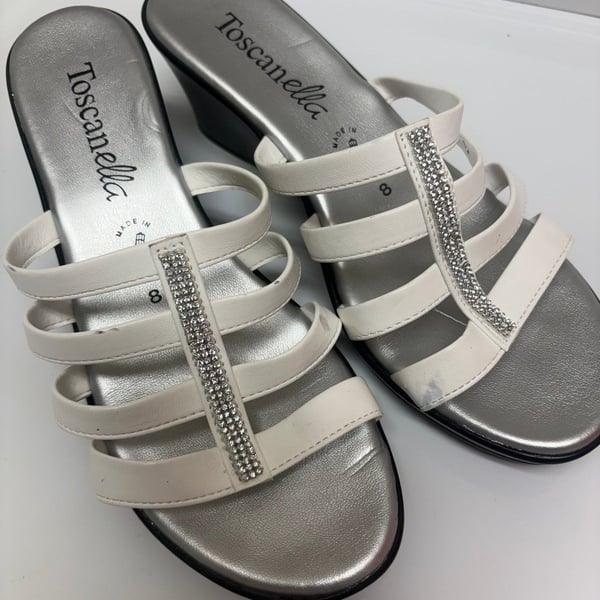 Toscanella Women’s White Strappy Wedge Sandals – Size 8 – Made in Italy