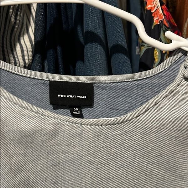Who What Wear Light Gray Top