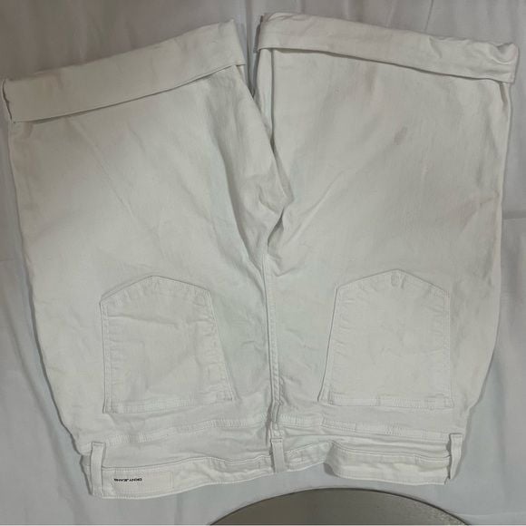 White DKNY Bermuda Shorts SZ 16 4