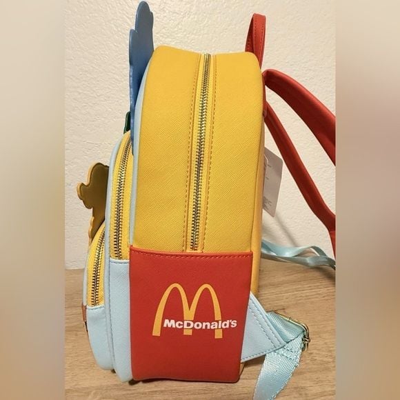McDonald's Vintage Fry Kids Triple Pocket Mini Backpack Loungefly 8