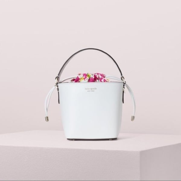 Kate Spade Pippa Small White Bucket Bag, NWT