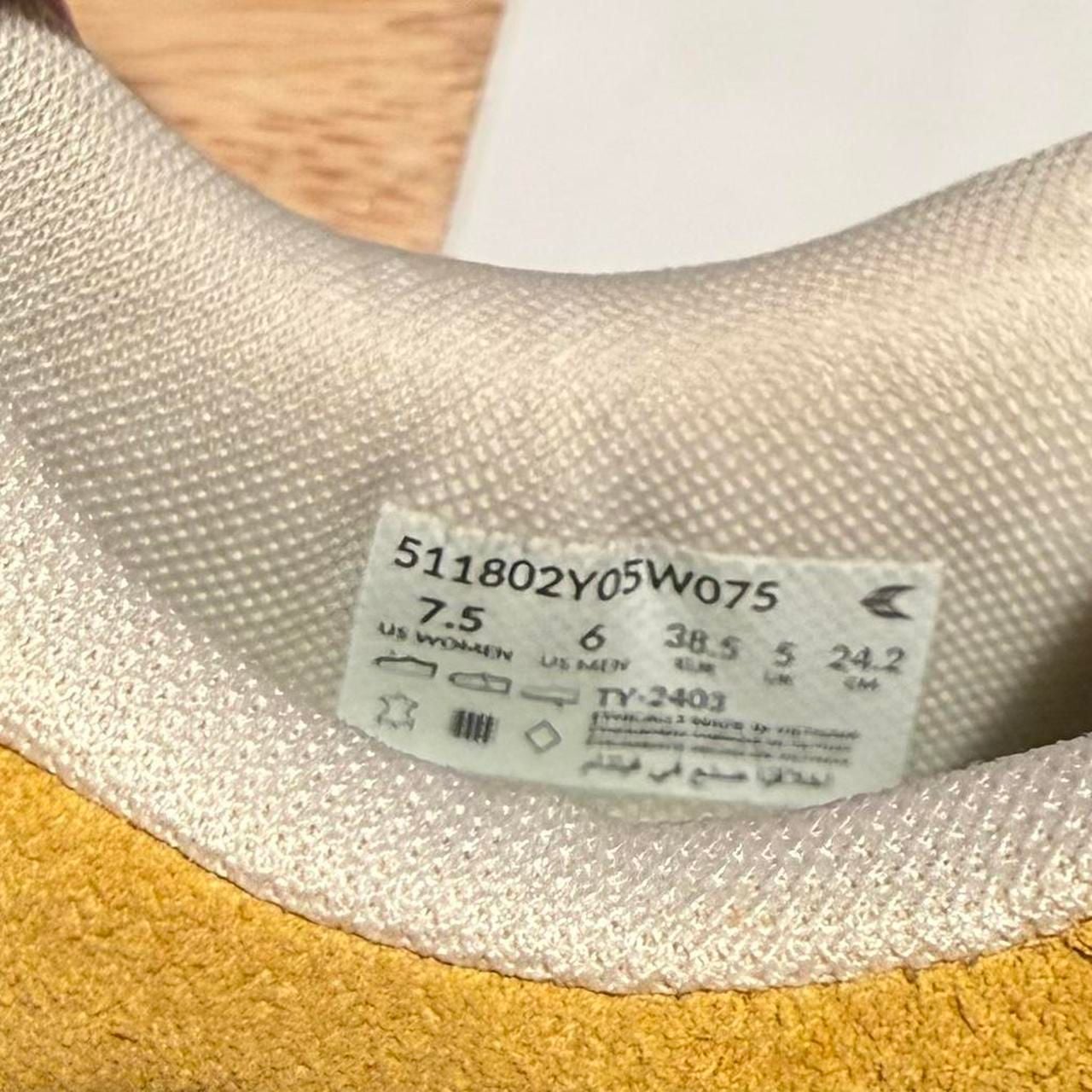 Cariuma Naioca Yellow Suede Skater Sneakers, Women's 7.5 / Men's 6 7