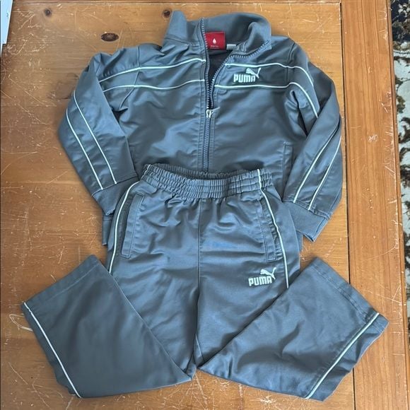 PUMA Charcoal/light grey Tracksuit with Logo 1