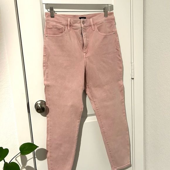 Product thumbnail 4