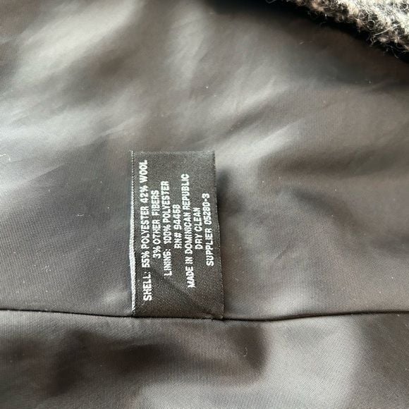 Liz Claiborne Black and White Herringbone Trench Coat 4