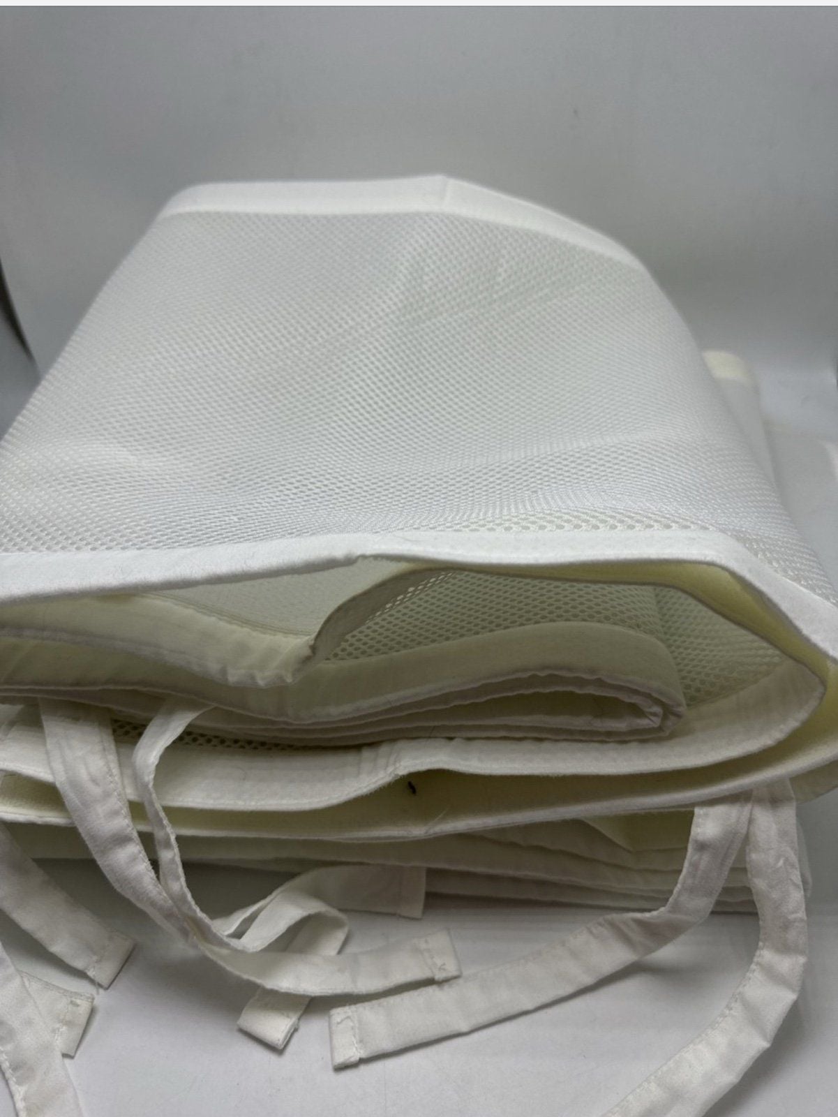 BreathableBaby Mesh Crib Liner - Safe & Breathable (White) 1