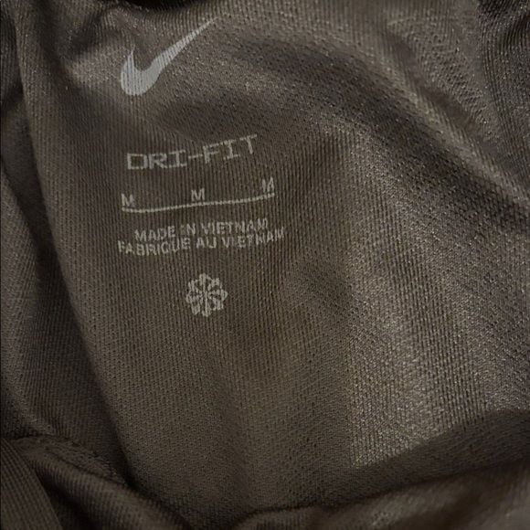 Nike Women's Charcoal and Black Athletic Shorts 4