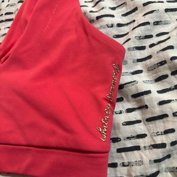 *Gymshark Hot Pink V-Front Sports Bra 5