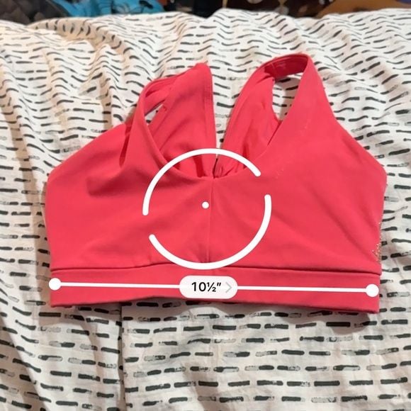 *Gymshark Hot Pink V-Front Sports Bra 8