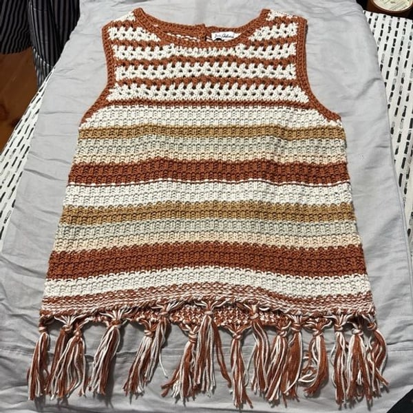 *Sam Edelman knit shirt