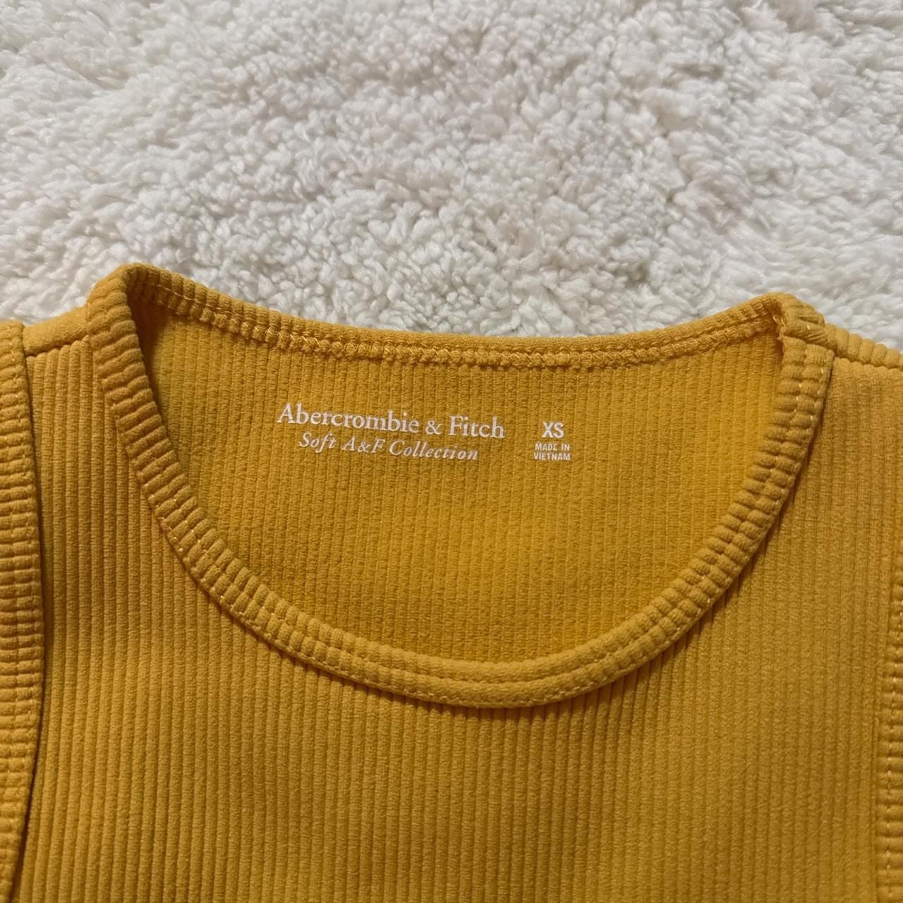 *Abercrombie & Fitch Ribbed High-Neck Bodysuit, Yellow, Size XS 6