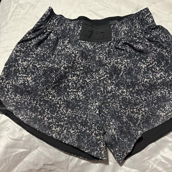 Lululemon Reversible Running Shorts, Black & Grey Splatter, Size M