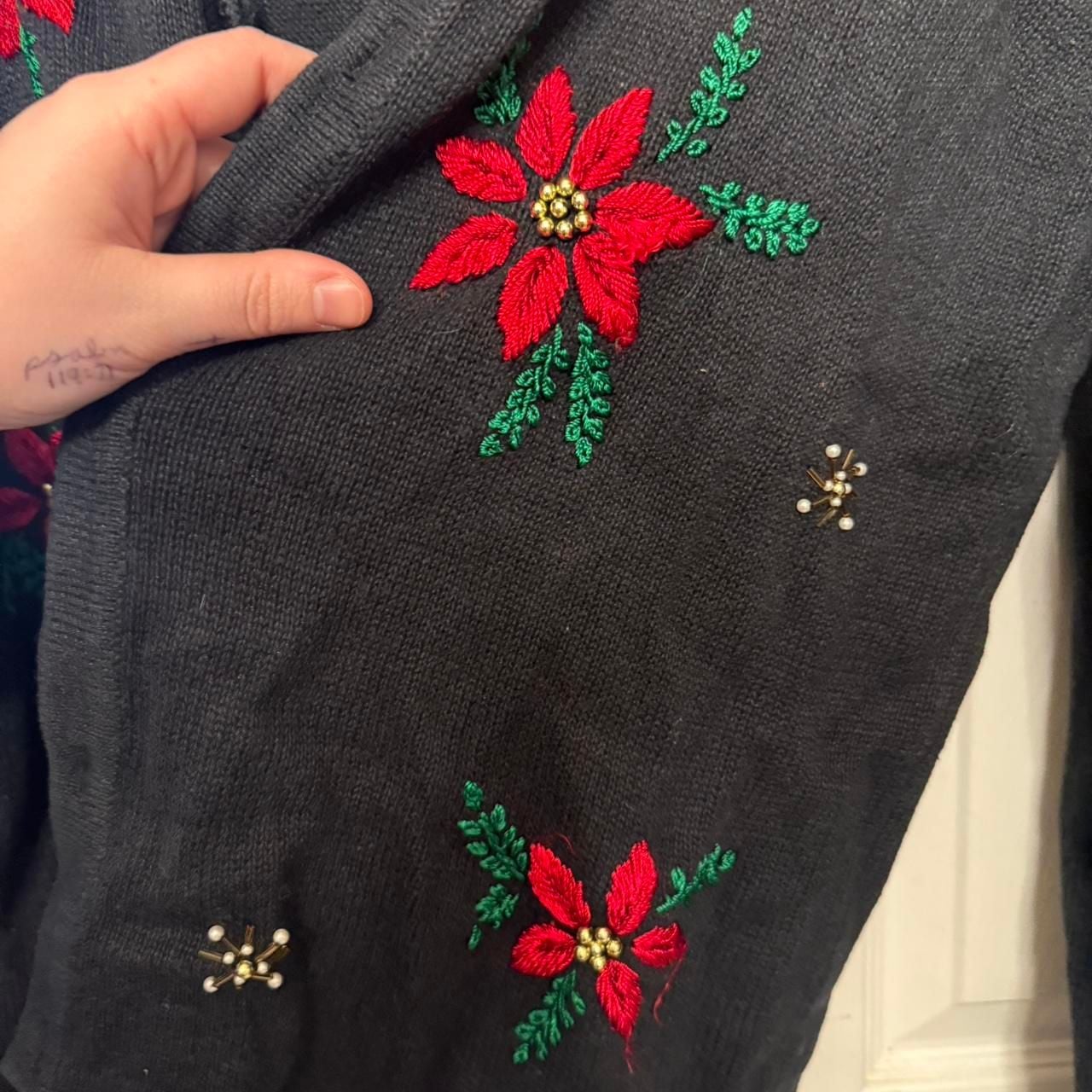 Vintage White Stag Embroidered Poinsettia Christmas Cardigan, Black, Size XL 8