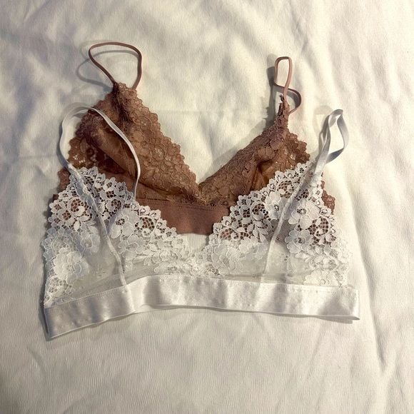 Stretch lace unlined bra - set of 2 w/ adjustable straps + hook & eye closure 1